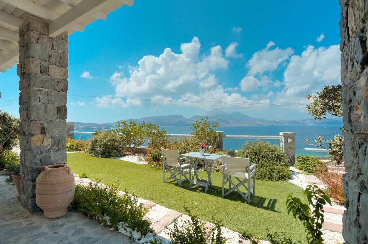 Miland Suites Адамас Екстер'єр фото