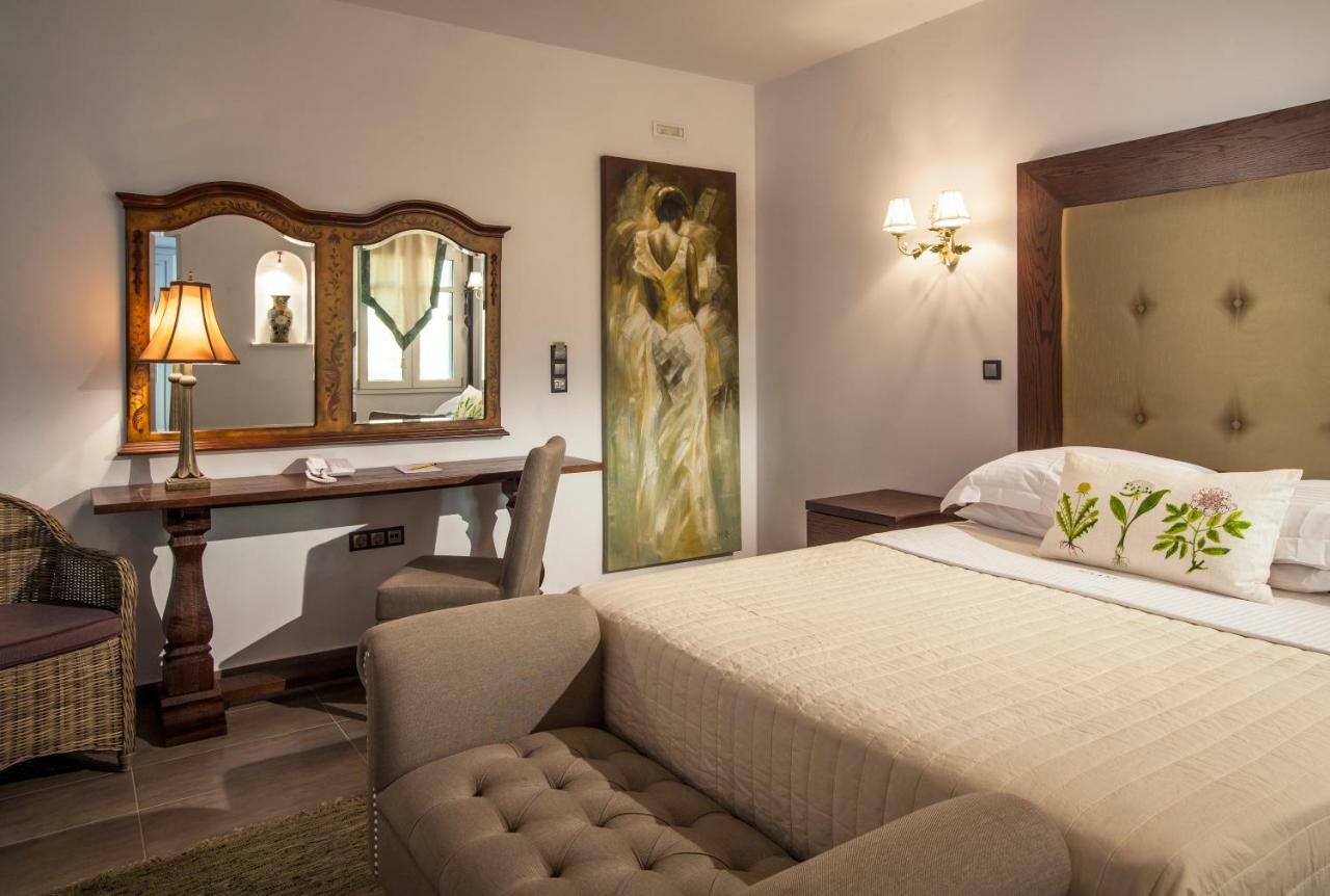 Miland Suites Адамас Екстер'єр фото